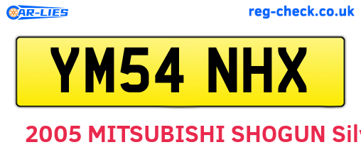 YM54NHX are the vehicle registration plates.