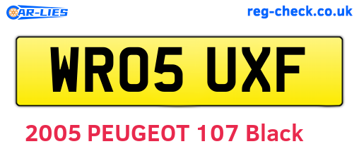 WR05UXF are the vehicle registration plates.