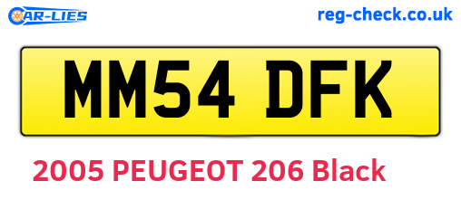 MM54DFK are the vehicle registration plates.