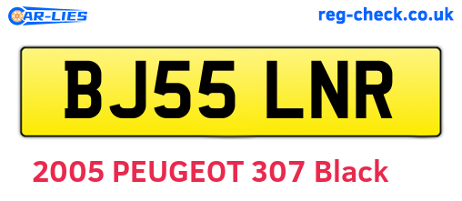 BJ55LNR are the vehicle registration plates.