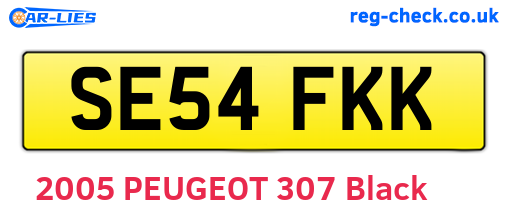 SE54FKK are the vehicle registration plates.