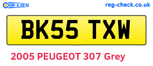 BK55TXW are the vehicle registration plates.