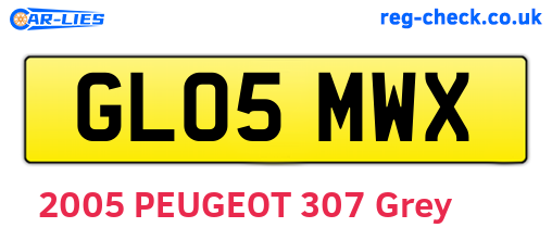 GL05MWX are the vehicle registration plates.