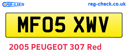 MF05XWV are the vehicle registration plates.