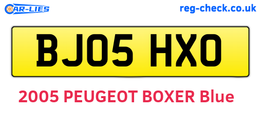 BJ05HXO are the vehicle registration plates.