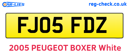FJ05FDZ are the vehicle registration plates.