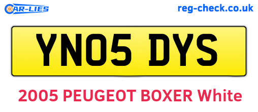 YN05DYS are the vehicle registration plates.