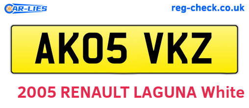 AK05VKZ are the vehicle registration plates.