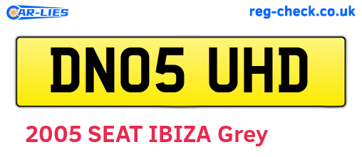 DN05UHD are the vehicle registration plates.