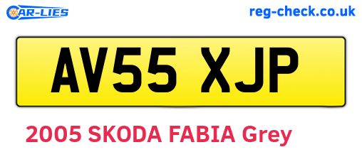 AV55XJP are the vehicle registration plates.