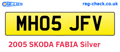 MH05JFV are the vehicle registration plates.