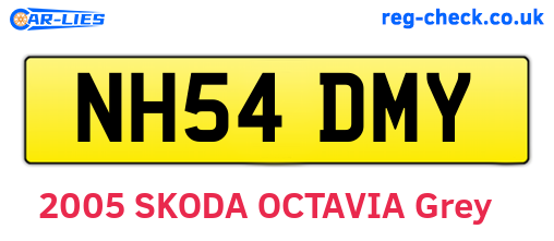 NH54DMY are the vehicle registration plates.