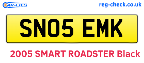 SN05EMK are the vehicle registration plates.