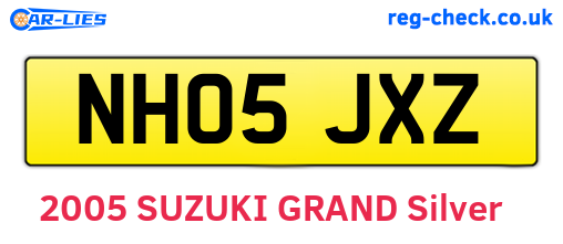 NH05JXZ are the vehicle registration plates.