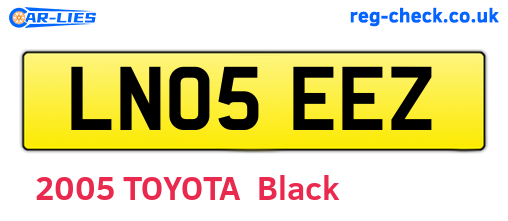 LN05EEZ are the vehicle registration plates.