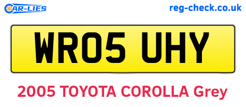 WR05UHY are the vehicle registration plates.