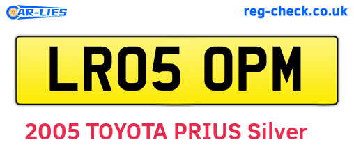 LR05OPM are the vehicle registration plates.