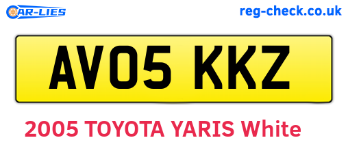 AV05KKZ are the vehicle registration plates.