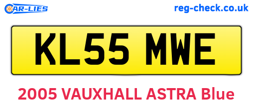 KL55MWE are the vehicle registration plates.