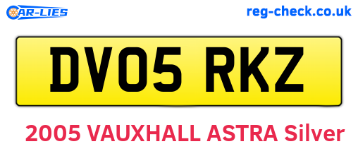 DV05RKZ are the vehicle registration plates.