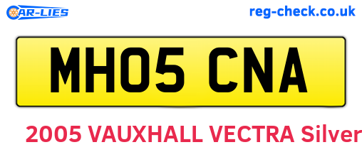 MH05CNA are the vehicle registration plates.