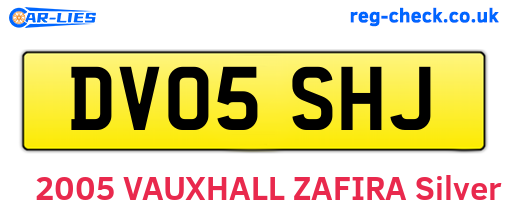 DV05SHJ are the vehicle registration plates.