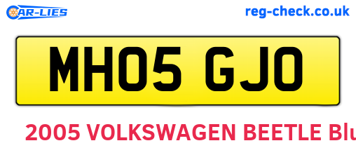 MH05GJO are the vehicle registration plates.