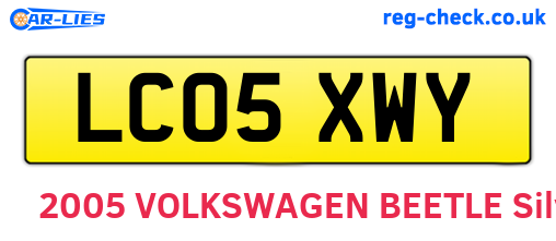 LC05XWY are the vehicle registration plates.