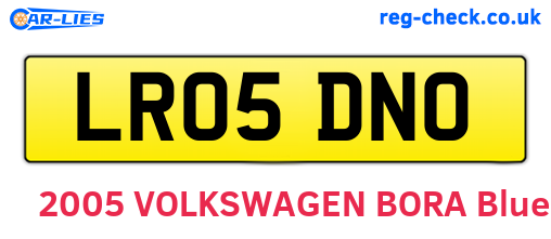 LR05DNO are the vehicle registration plates.