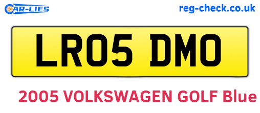 LR05DMO are the vehicle registration plates.