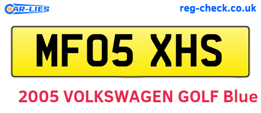 MF05XHS are the vehicle registration plates.