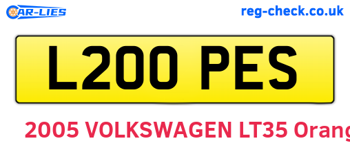 L200PES are the vehicle registration plates.