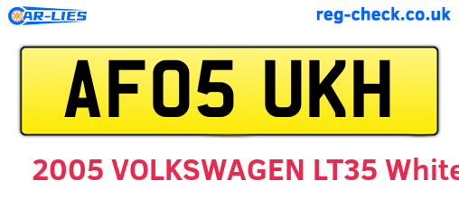 AF05UKH are the vehicle registration plates.