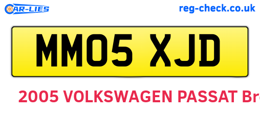 MM05XJD are the vehicle registration plates.