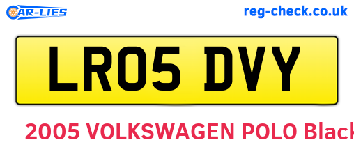LR05DVY are the vehicle registration plates.