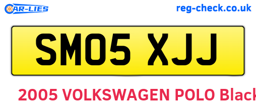 SM05XJJ are the vehicle registration plates.