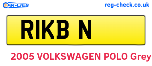 R1KBN are the vehicle registration plates.