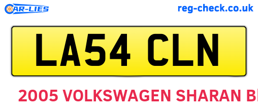LA54CLN are the vehicle registration plates.