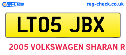 LT05JBX are the vehicle registration plates.