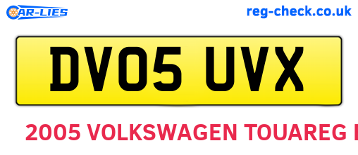 DV05UVX are the vehicle registration plates.