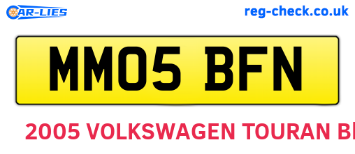 MM05BFN are the vehicle registration plates.