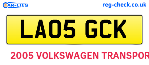 LA05GCK are the vehicle registration plates.