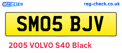 SM05BJV are the vehicle registration plates.