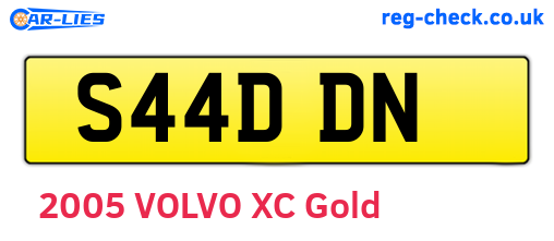 S44DDN are the vehicle registration plates.