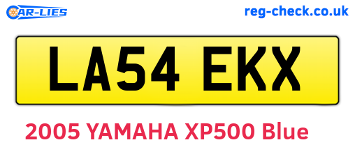 LA54EKX are the vehicle registration plates.