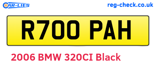 R700PAH are the vehicle registration plates.