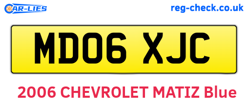 MD06XJC are the vehicle registration plates.