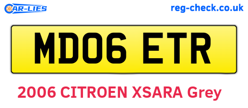 MD06ETR are the vehicle registration plates.