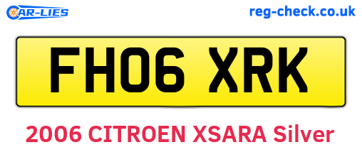 FH06XRK are the vehicle registration plates.