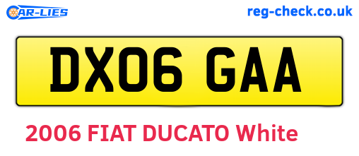 DX06GAA are the vehicle registration plates.